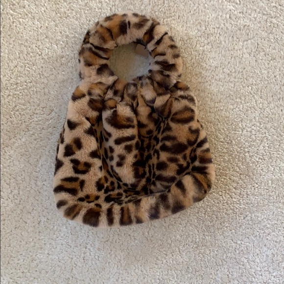 Leopard furry soft bag - Picture 1 of 1